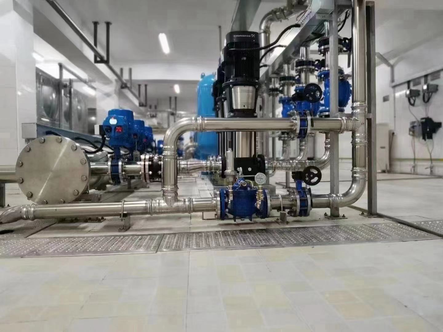 永穗不銹鋼水管泵房案例.jpg 永穗不銹鋼水管泵房案例.jpg